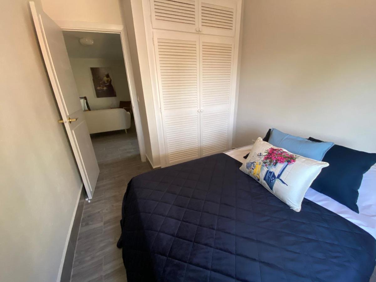 Detached House, 2 Bedrooms, Private Garden, Pool